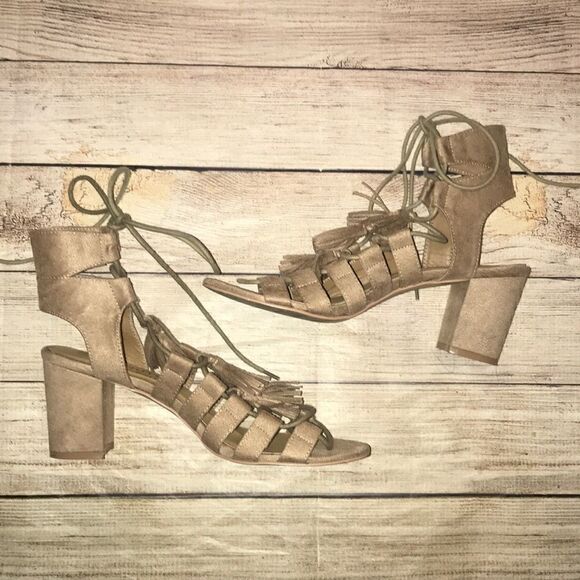 Coconuts by Matisse Copa Gladiator Heeled Sandal - Picture 4 of 8